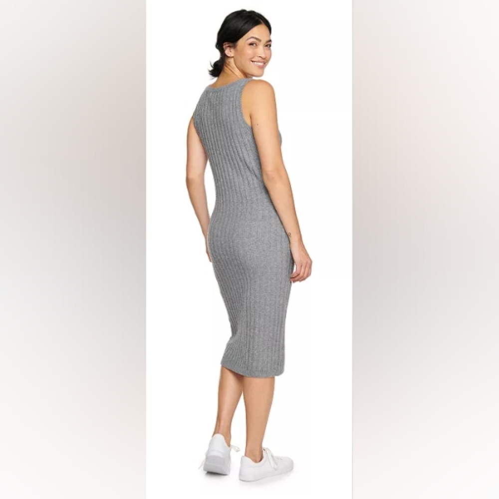 𝐒𝐨𝐧𝐨𝐦𝐚 𝐋𝐚𝐮𝐫𝐞𝐧 𝐋𝐚𝐧𝐞 𝐗 𝐓𝐚𝐧𝐤 𝐑𝐢𝐛𝐛𝐞𝐝 𝐆𝐫𝐚𝐲 𝐃𝐫𝐞𝐬 - Picture 3 of 6